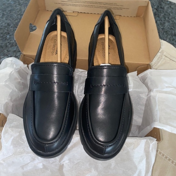 Clarks Shoes - Woman’s Clark’s Loafers Black Leather, Brand New